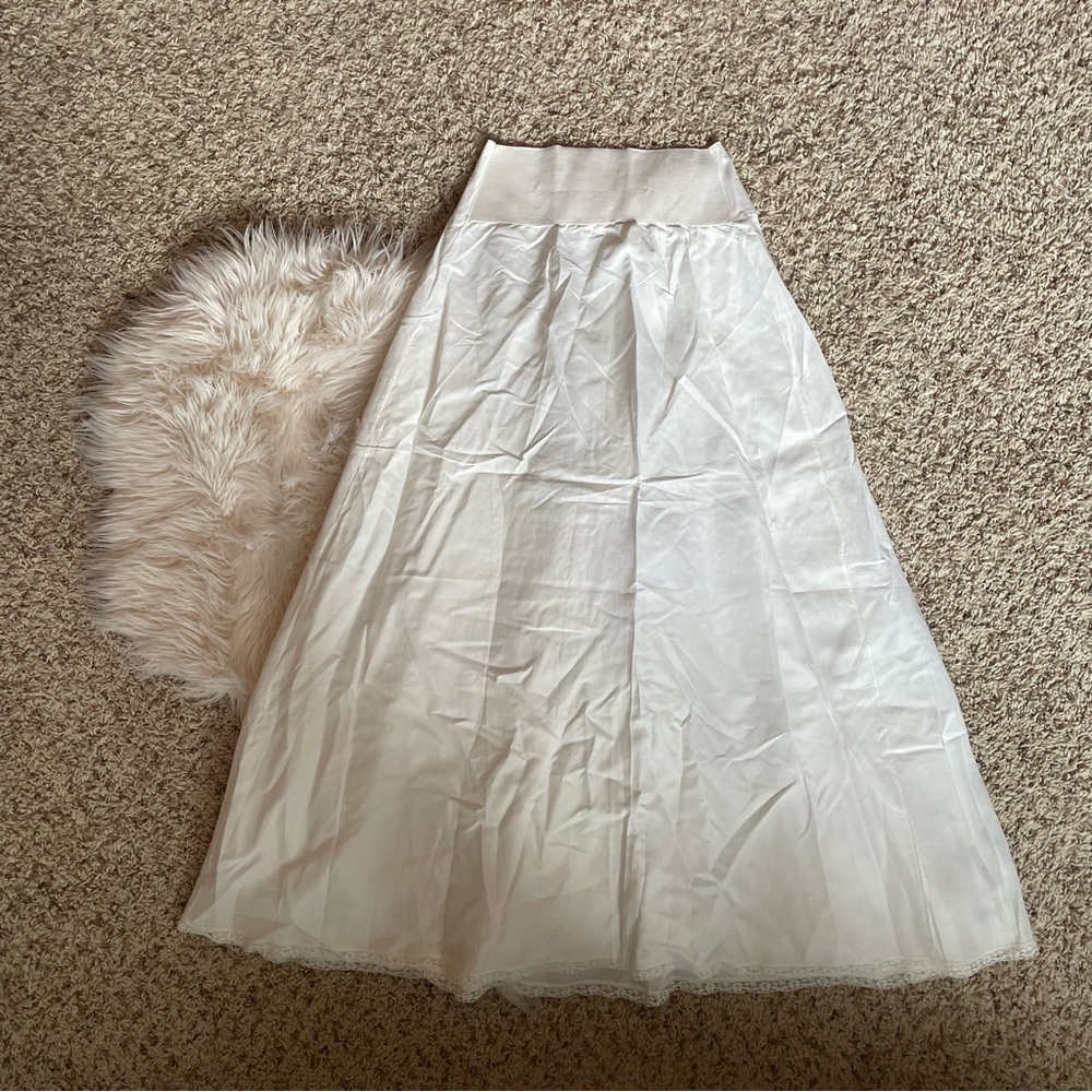 Merry Modes Vintage Crinoline